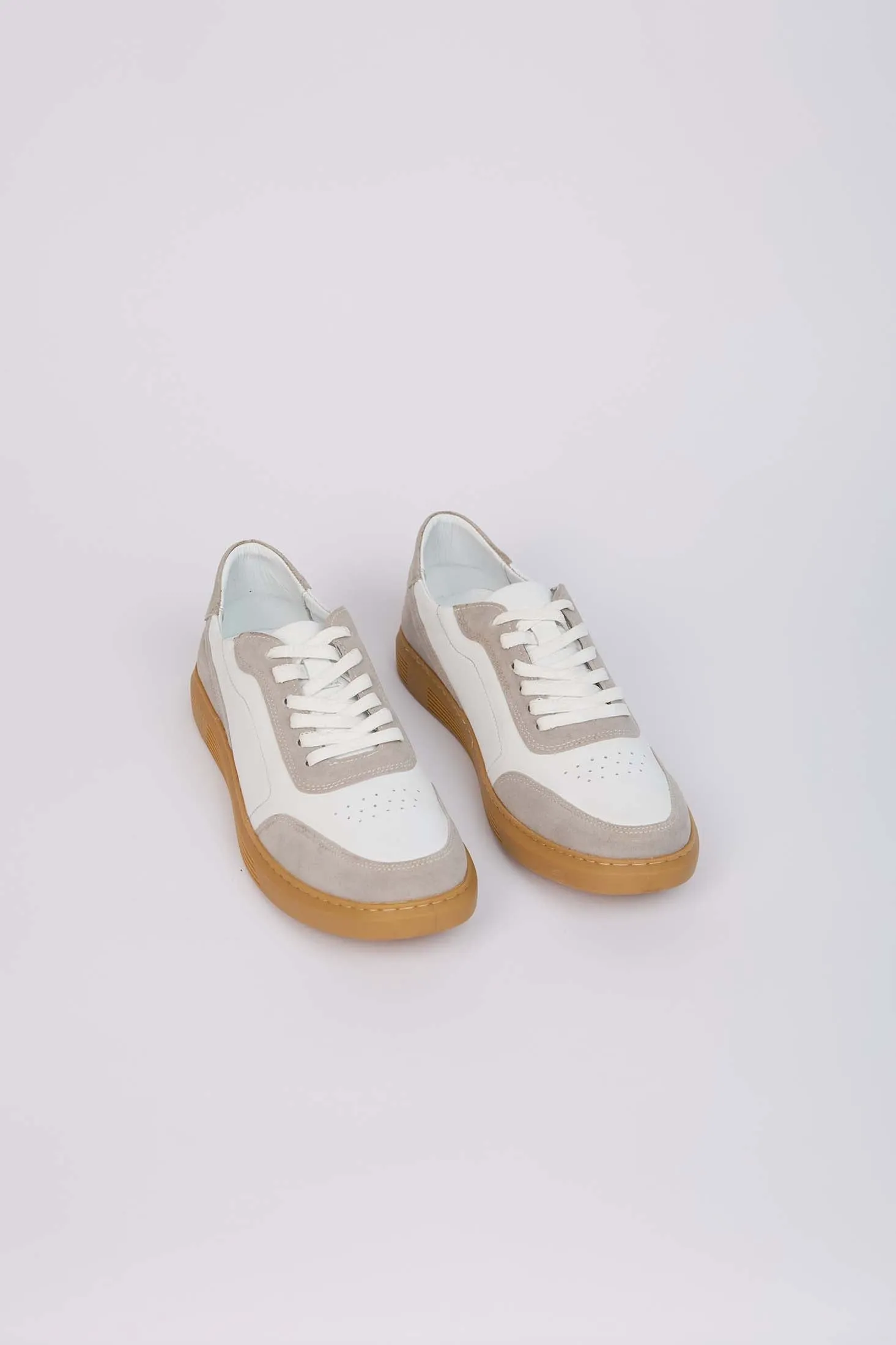 MEN Sneakers in Beige/Off White.