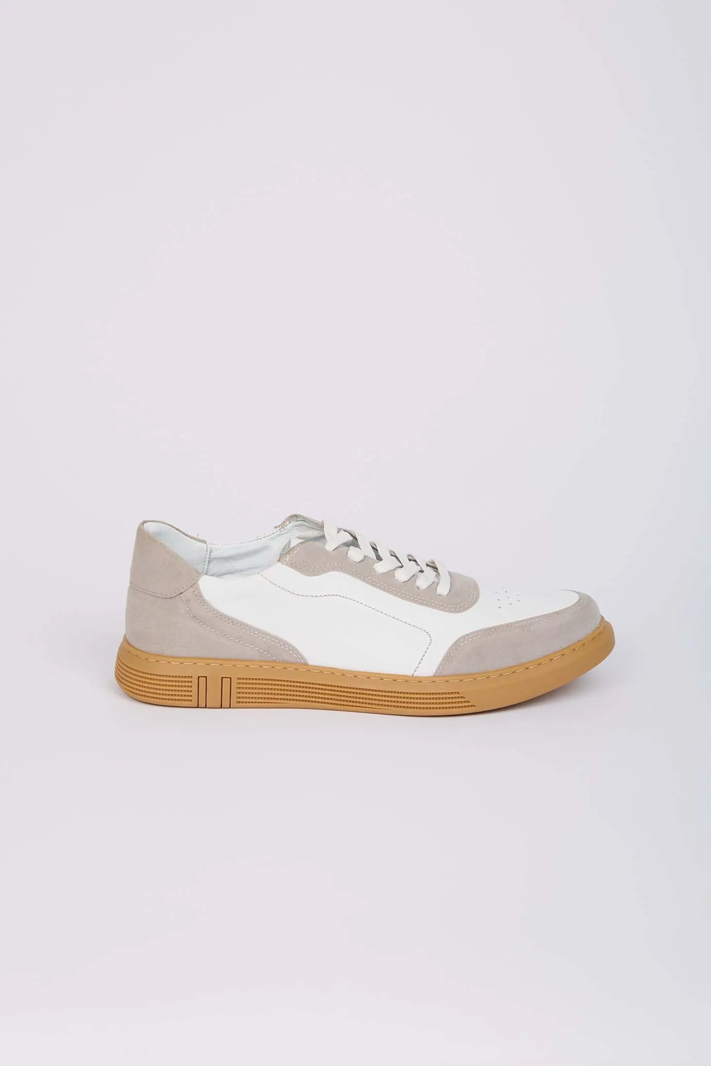 MEN Sneakers in Beige/Off White.