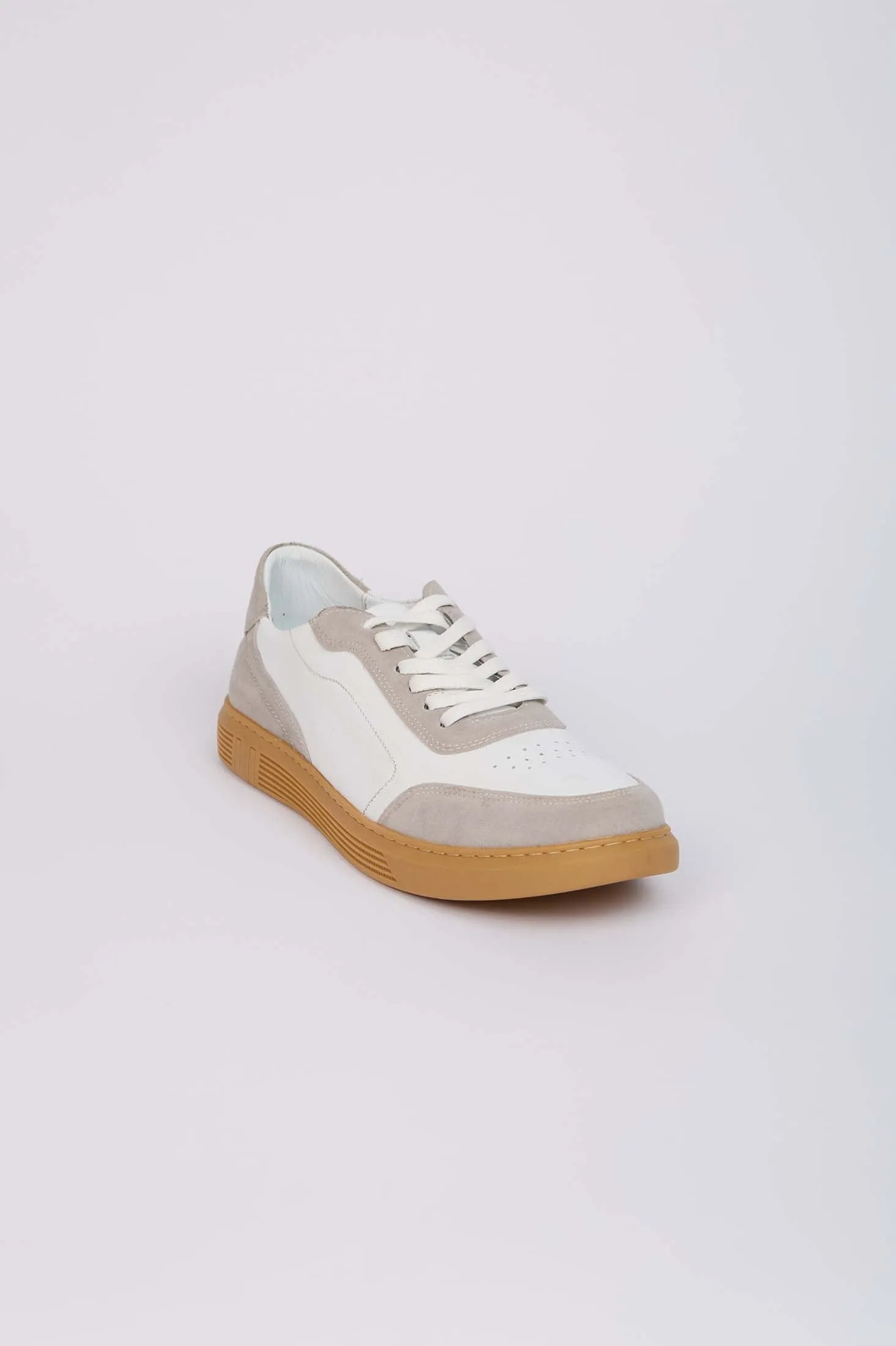 MEN Sneakers in Beige/Off White.