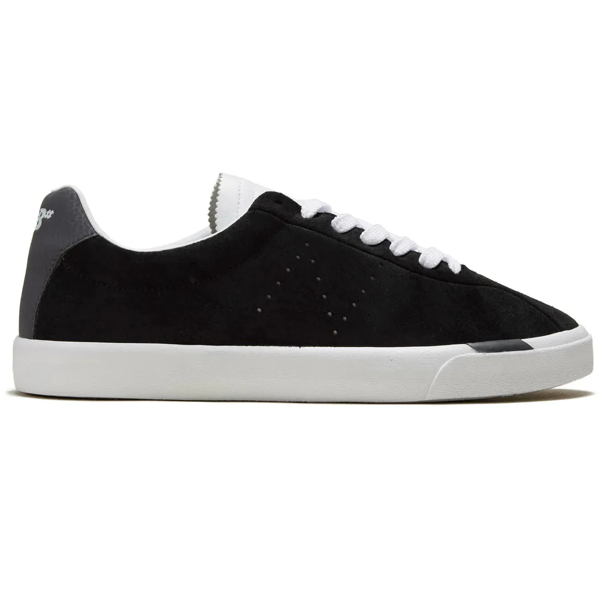 New Balance Numeric 22 - Black w/ White